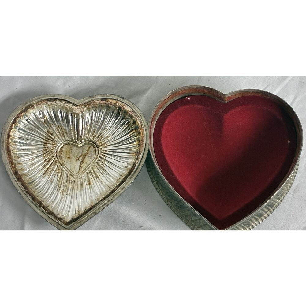 Metal Heart-Shaped Trinket/Jewelry Box Decorative Mid Century Modern Vintage - Picture 8 of 12